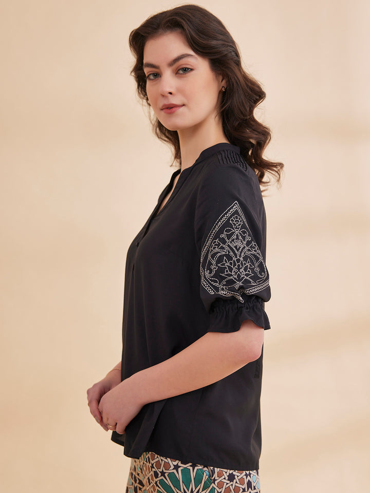 SAHAR - Organic Bamboo Motif Embroidered Top