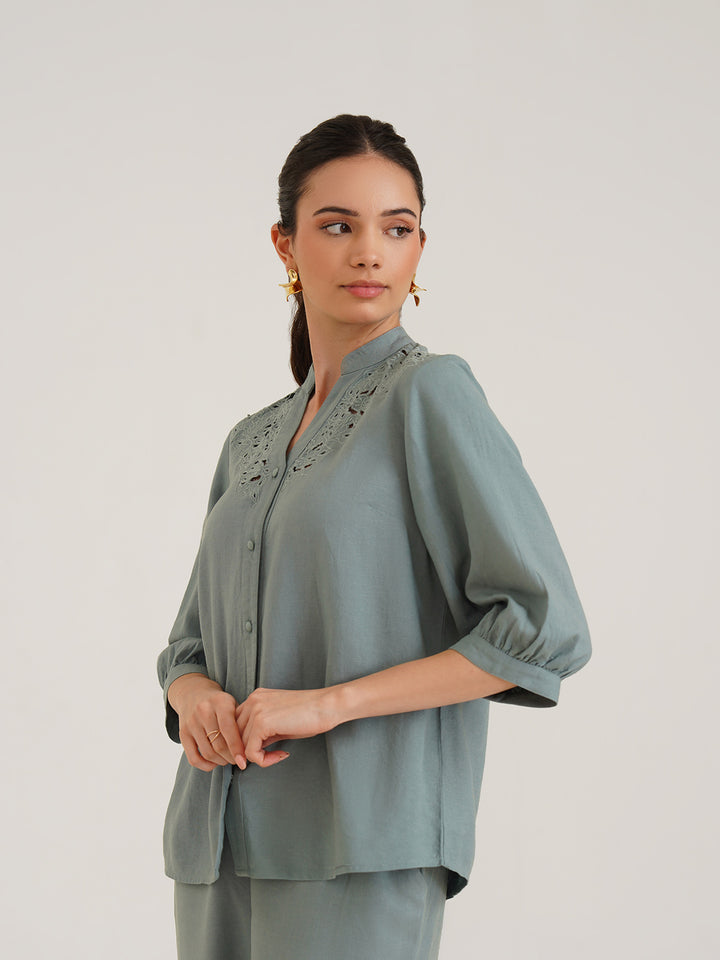 ATHENA – Band Collar Linen Shirt