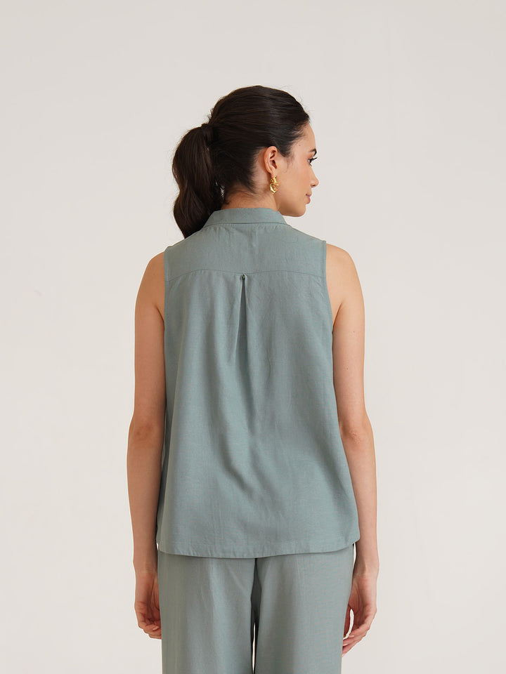 HERA – Embroidered Linen Top