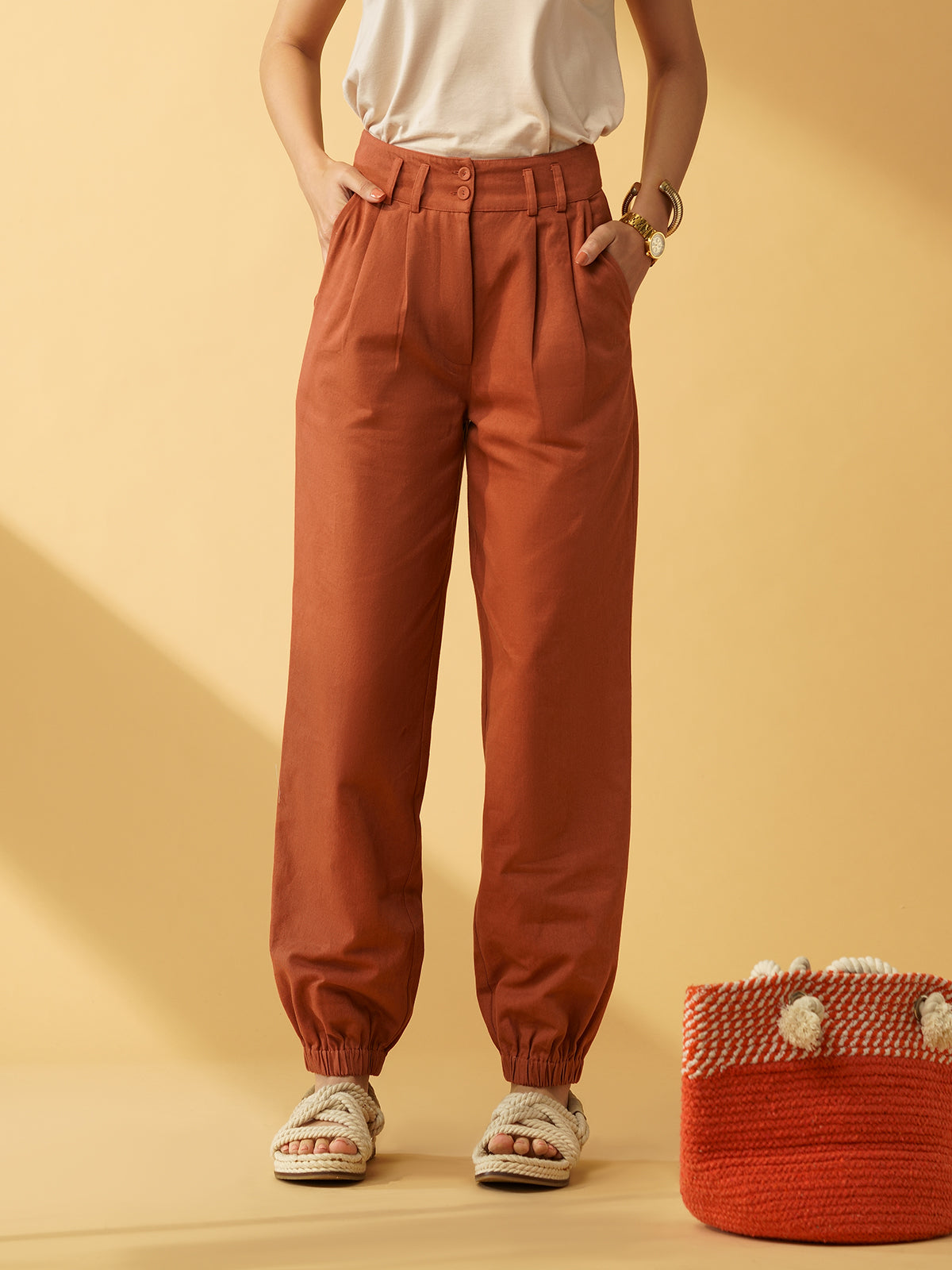 ACCAI - Relaxed Organic Cotton Jogger Pant thumbnail 4