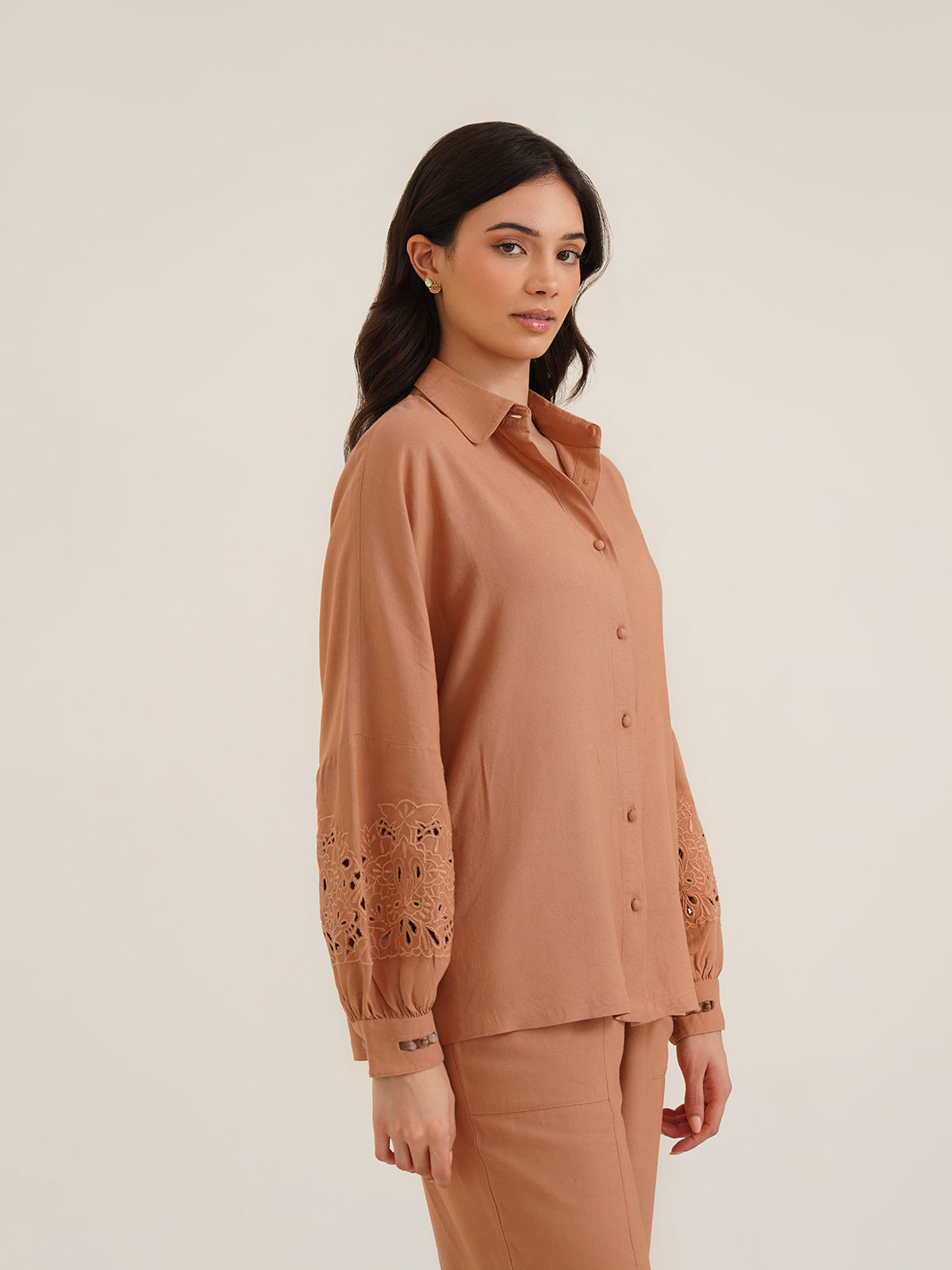 AESON - Linen Shirt with Cutwork Embroidered Sleeves image 4