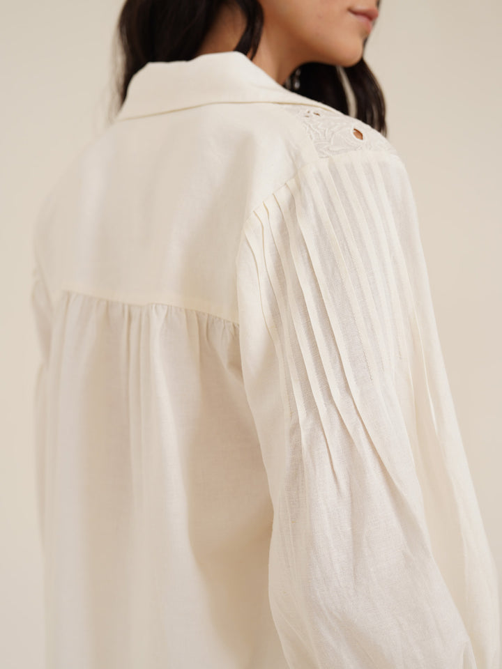 HEKA - Stylish Linen Shirt with Cutwork Embroidery