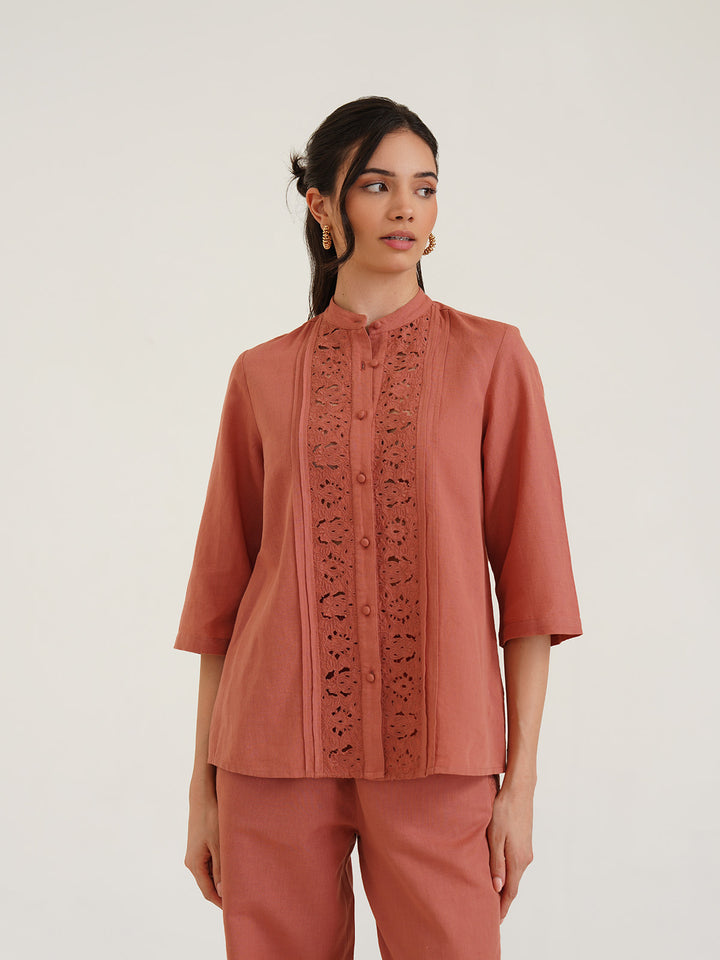 ARIEL – Embroidered Linen Shirt