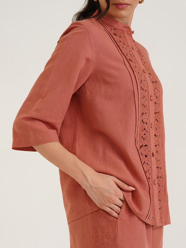 ARIEL – Embroidered Linen Shirt